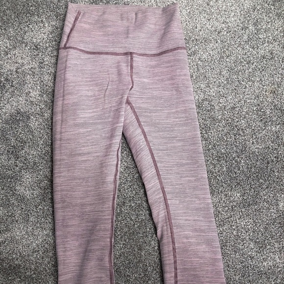 Lululemon Wunder Under Leggings - Picture 2 of 3
